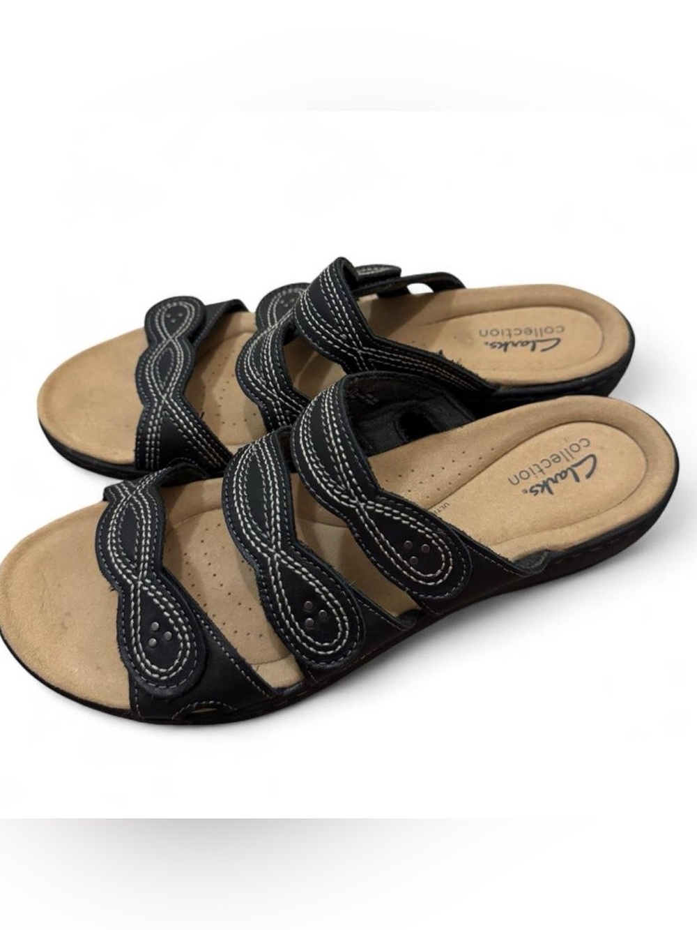 Women’s black Clark sandals size 10